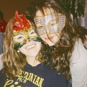 Meet your Posher, Clara grace